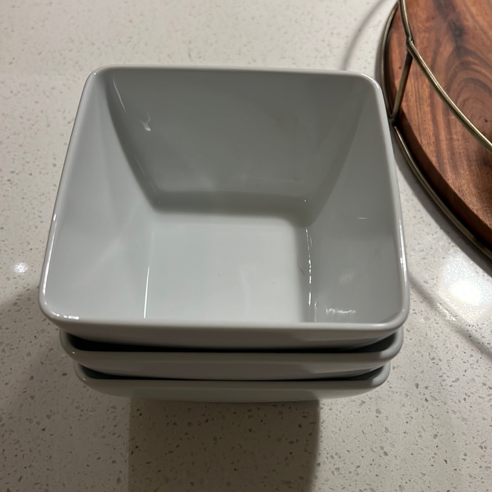 3 bowls from World Market. In great shape!